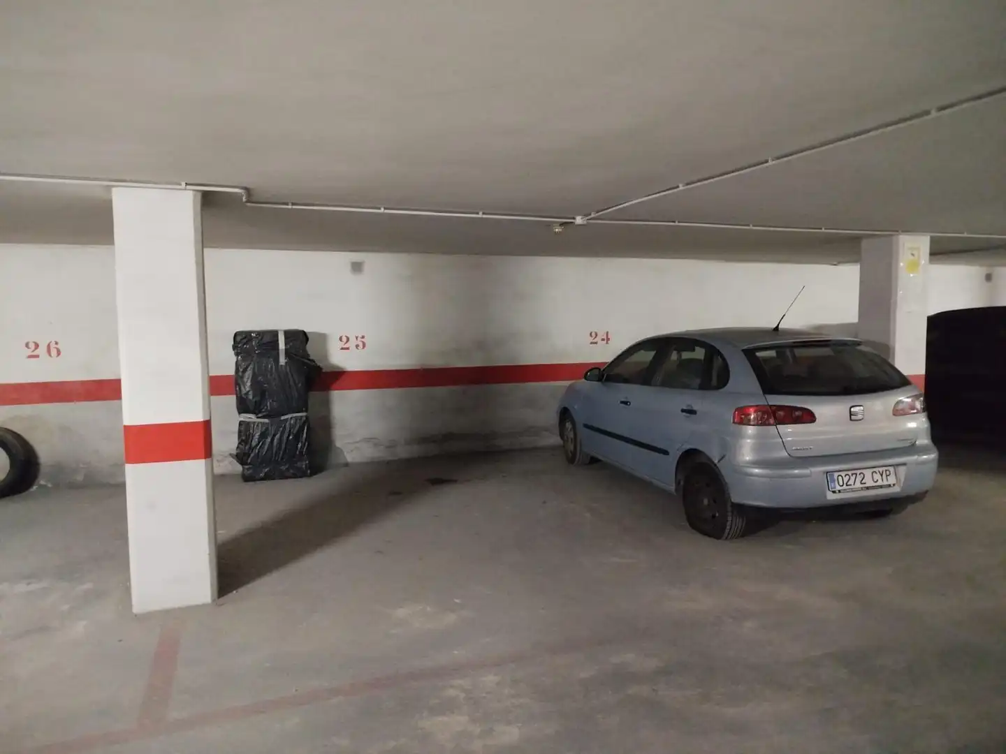 Parking de Piso en venta en Castellón de la Plana / Castelló de la Plana con Aire acondicionado, Terraza y Trastero