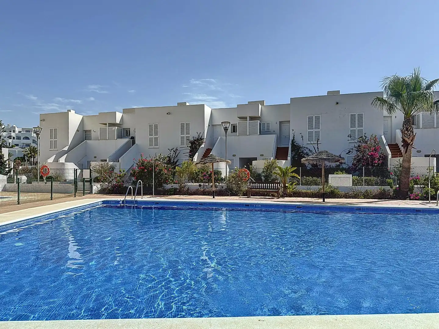 Swimming pool of Detached homes for sale in Mojácar  with Air Conditioner, Heating and Private garden