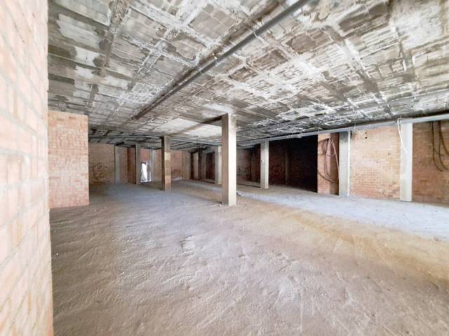 Local comercial en Venta en Calle Polvero en Sta. Aurelia - Cantábrico - Atlàntico - La Romería