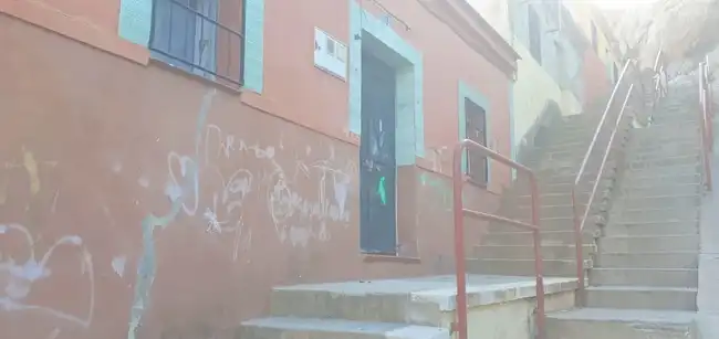 Vista exterior de Casa adosada en venda en Puertollano