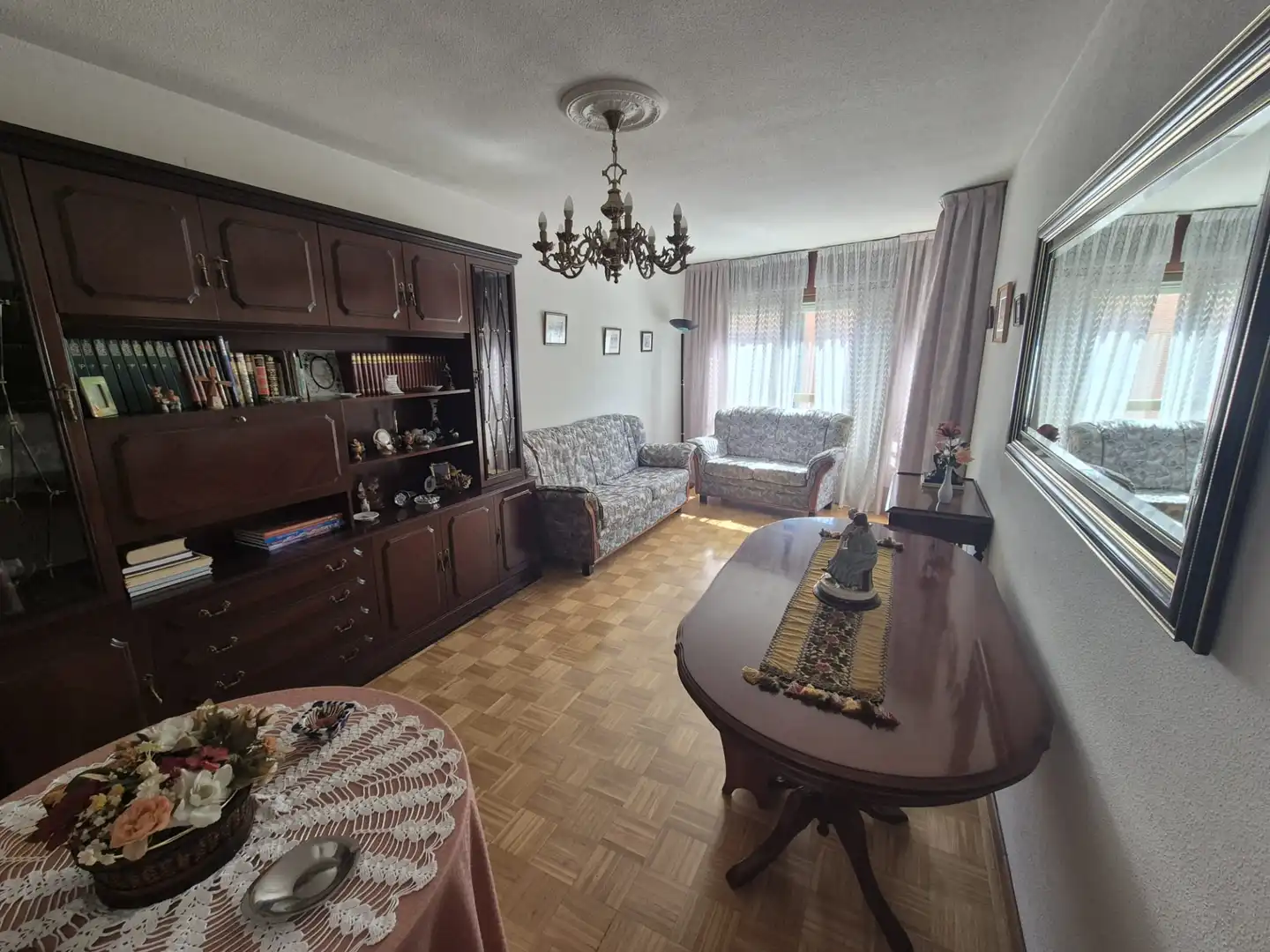 Wohnzimmer von Wohnung zum Verkauf in Palencia mit Heizung, Parkett und Terrasse