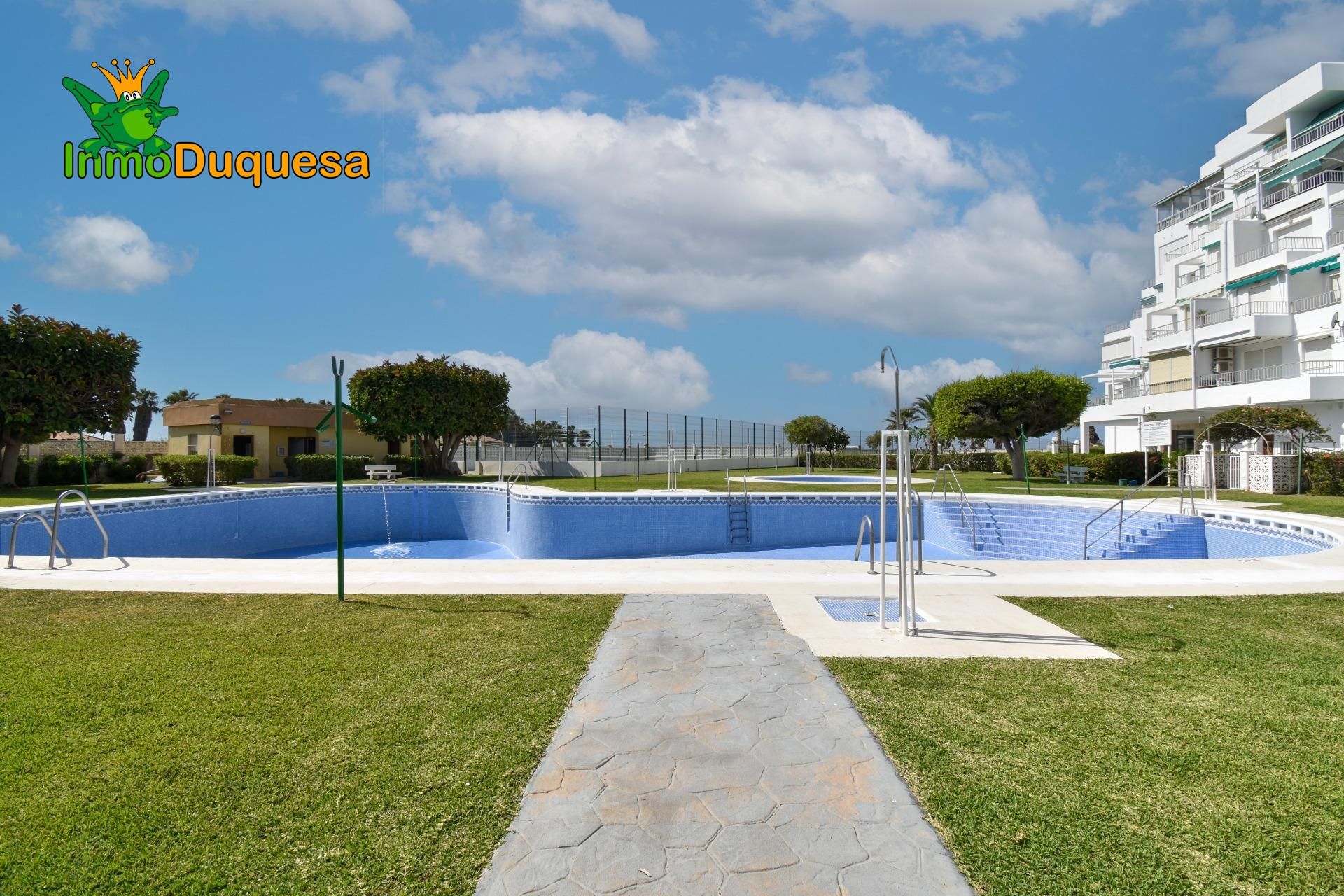 Swimming pool of Apartment for sale in Salobreña  with Community pool