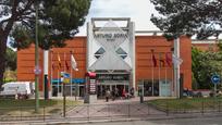 Vista exterior de Casa o xalet en venda en  Madrid Capital amb Aire condicionat, Calefacció i Jardí privat