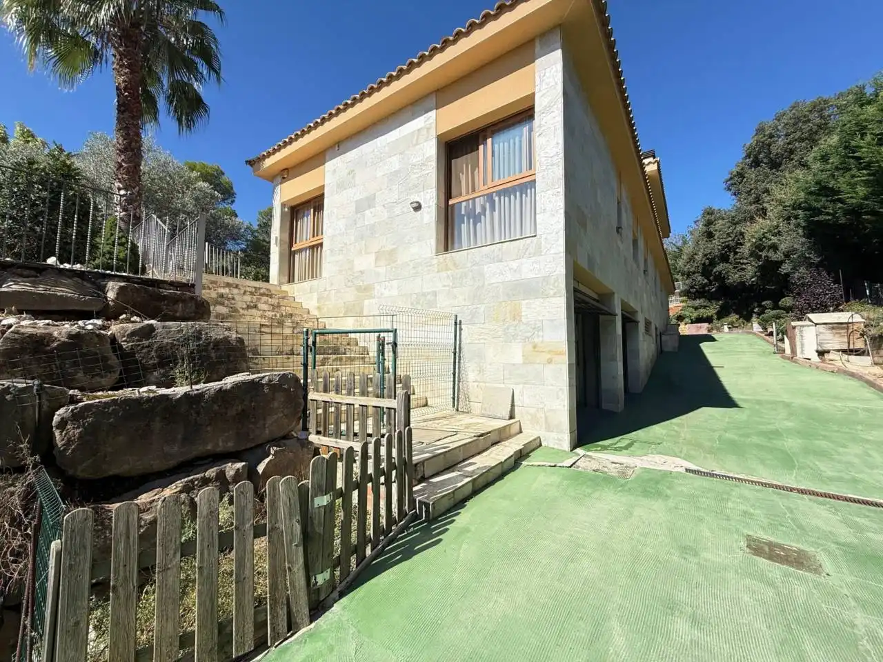Exterior view of Houses for sale in Matadepera  with Heating and Private garden