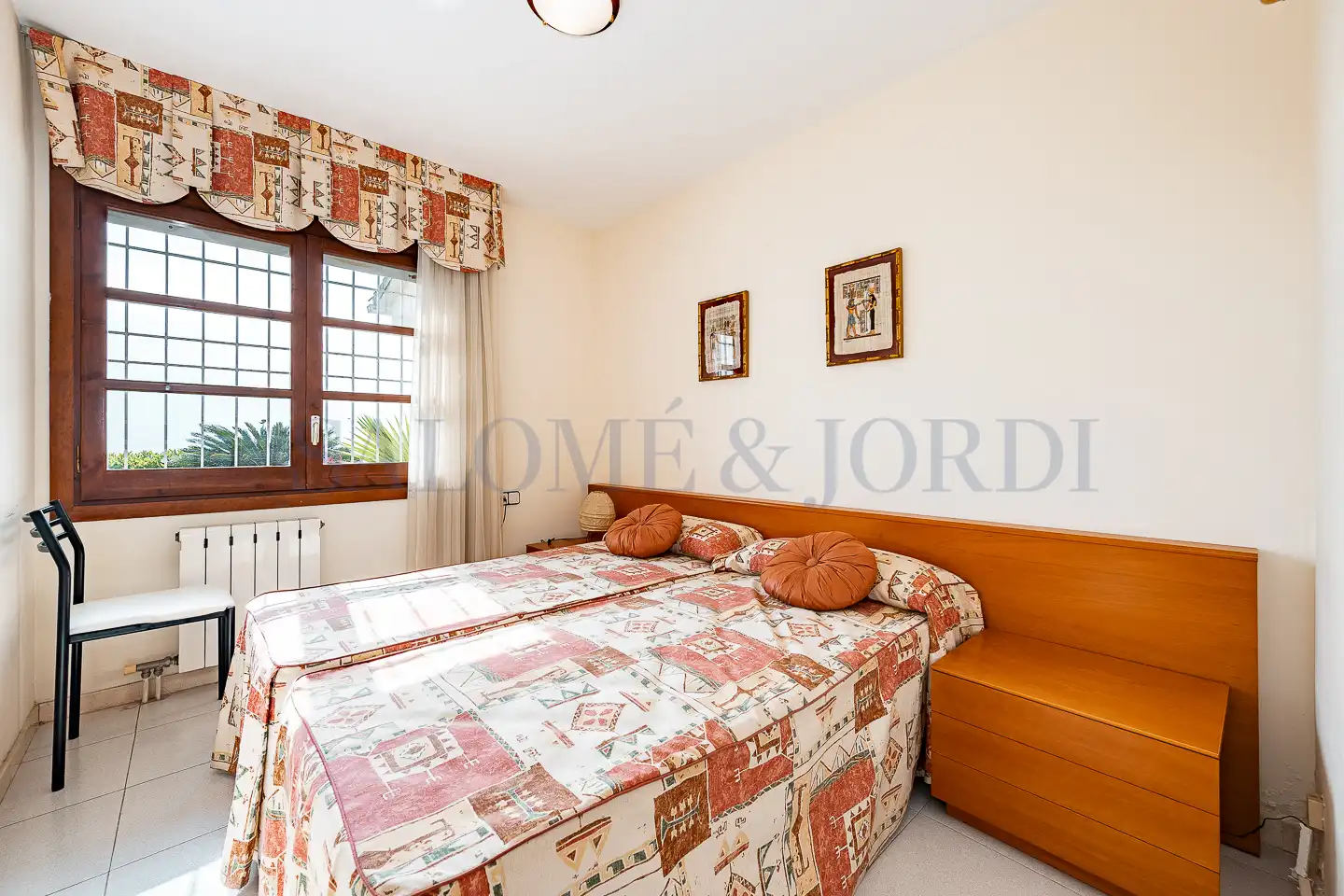 Schlafzimmer von Einfamilien-Reihenhaus zum Verkauf in Sant Andreu de Llavaneres mit Heizung, Privatgarten und Parkett