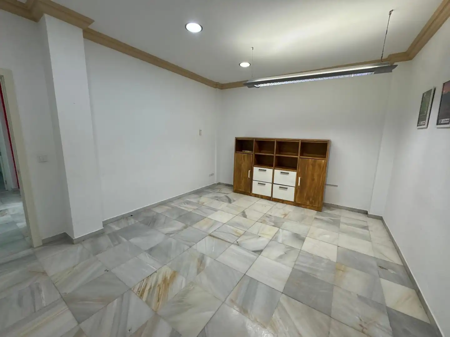 Local comercial en venta en Centro - Calzada - Cabo Noval, imagen 18