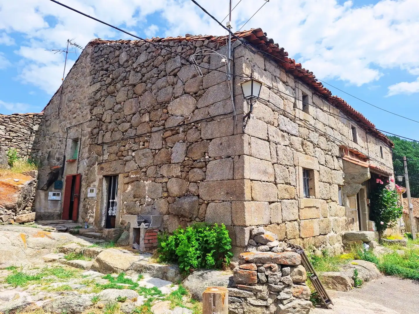 Vista exterior de Casa o chalet en venta en San Martín del Pimpollar