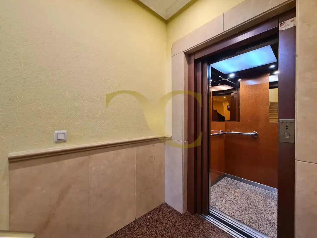 Flat for sale in Gijón   with Heating