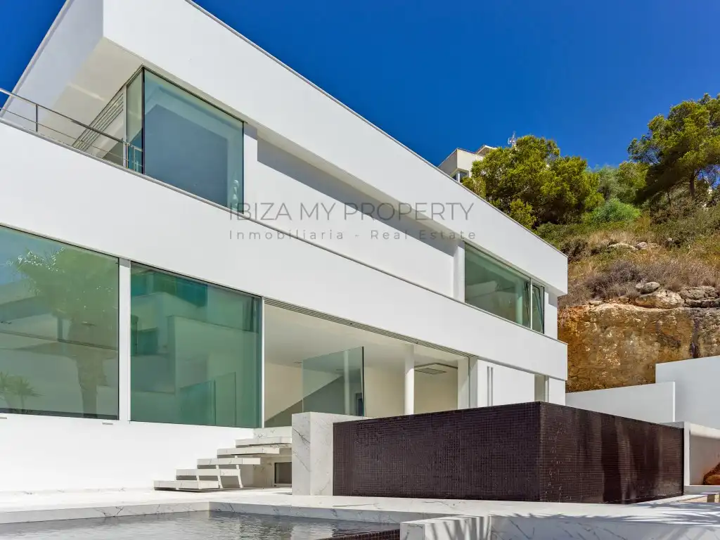 Vista exterior de Casa o chalet en venta en Santa Eulària des Riu con Aire acondicionado, Trastero y Piscina