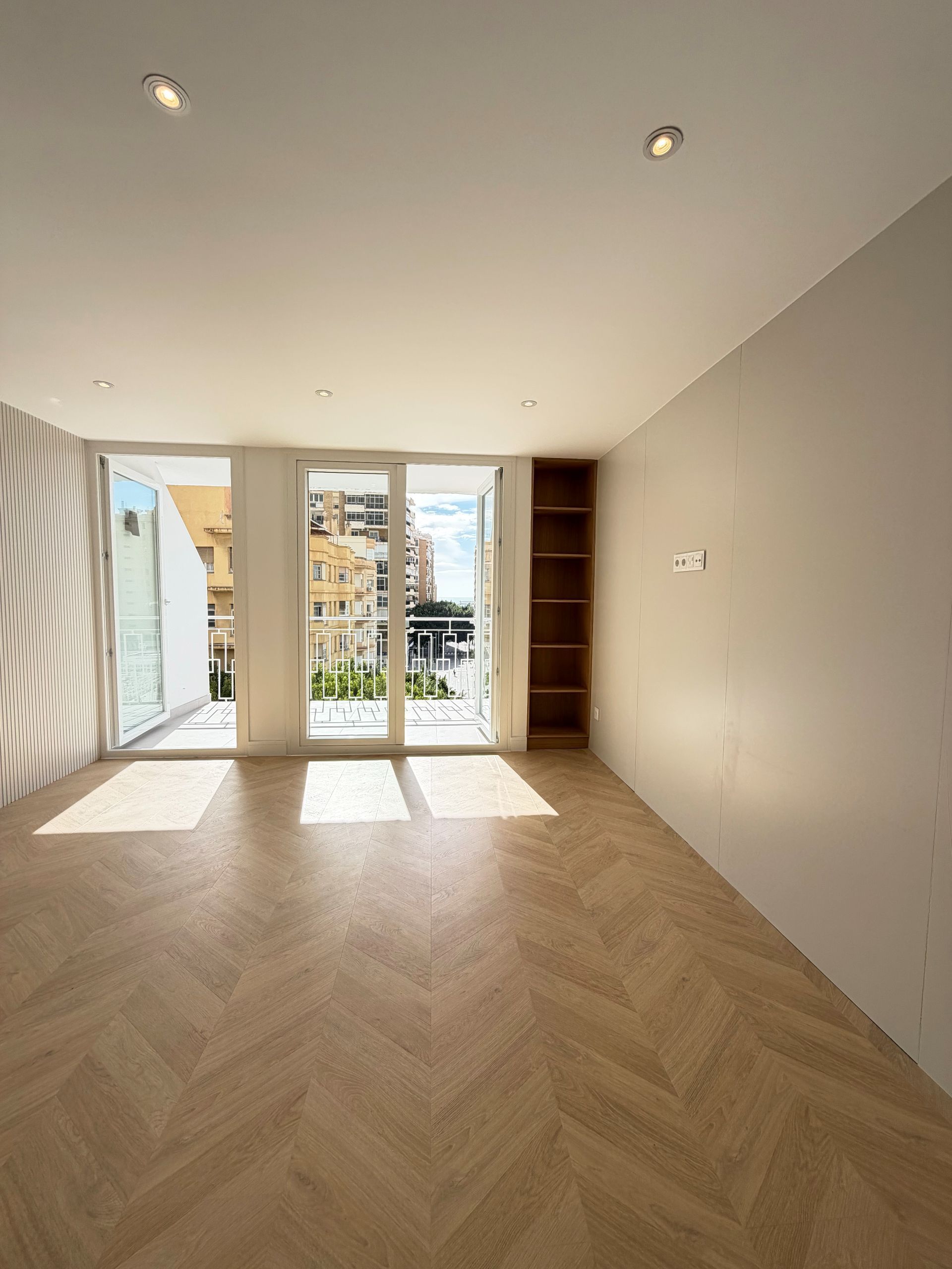 Bedroom of Flat for sale in Málaga Capital  with Air Conditioner, Heating and Terrace