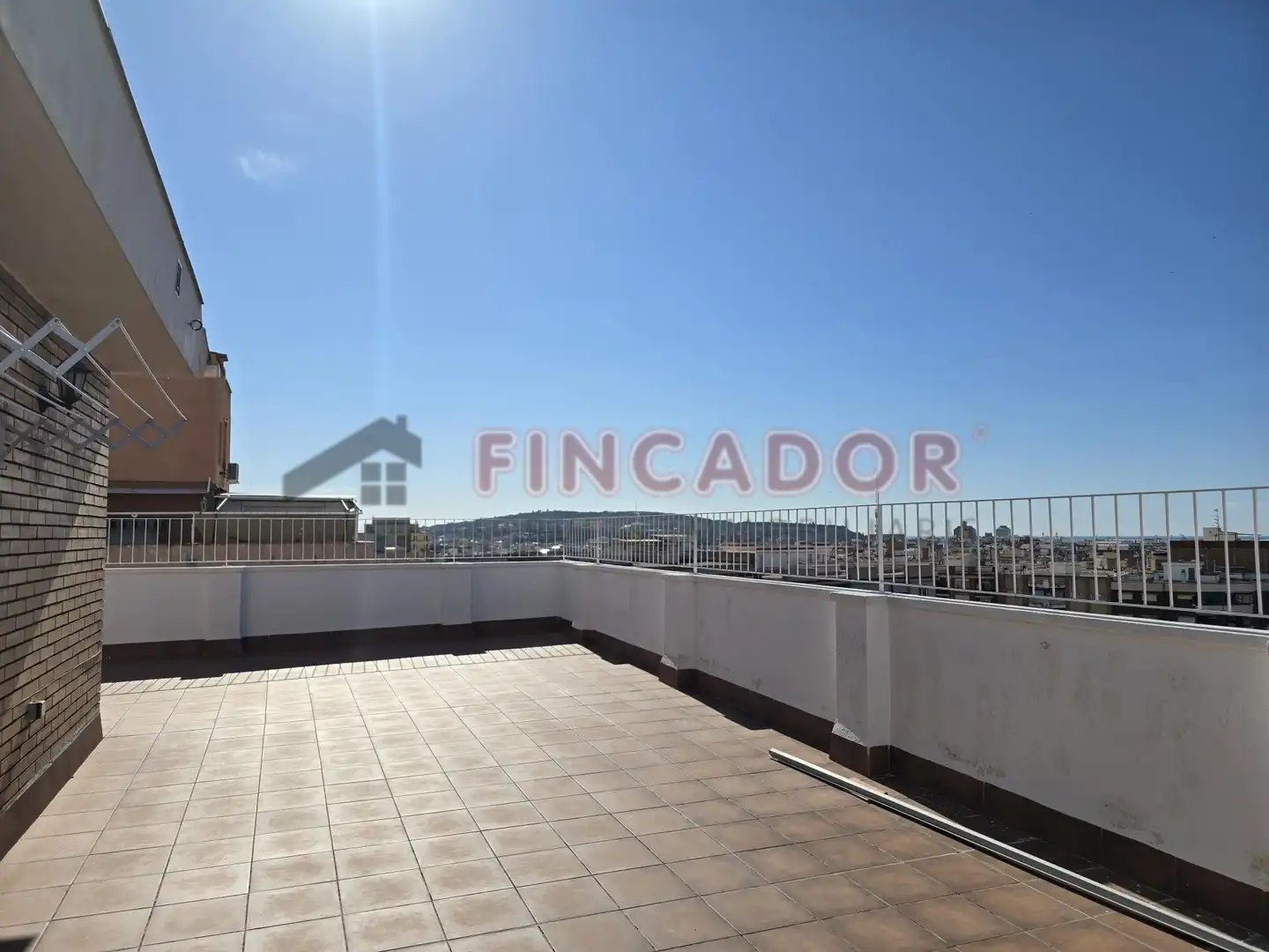 Terrasse von Maisonette zum Verkauf in Barcelona mit Klimaanlage, Heizung und Parkett