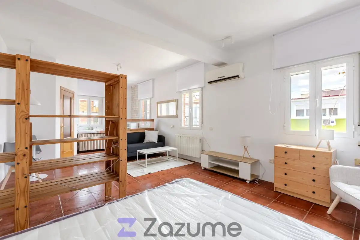 Bedroom of Lofts for rent in Madrid  with Air Conditioner, Heating and Furnished