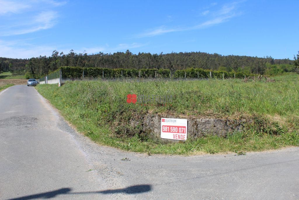 Residencial en venda en A Baña  