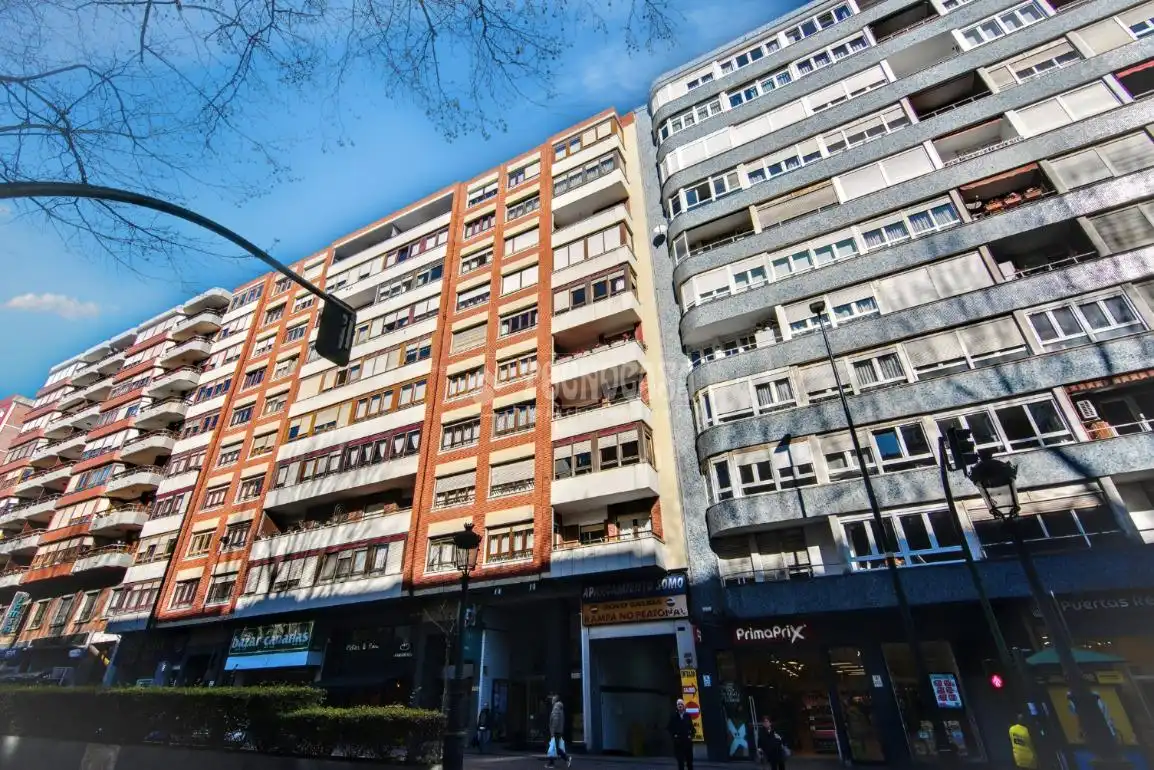 Piso en venta en Cuatro Caminos