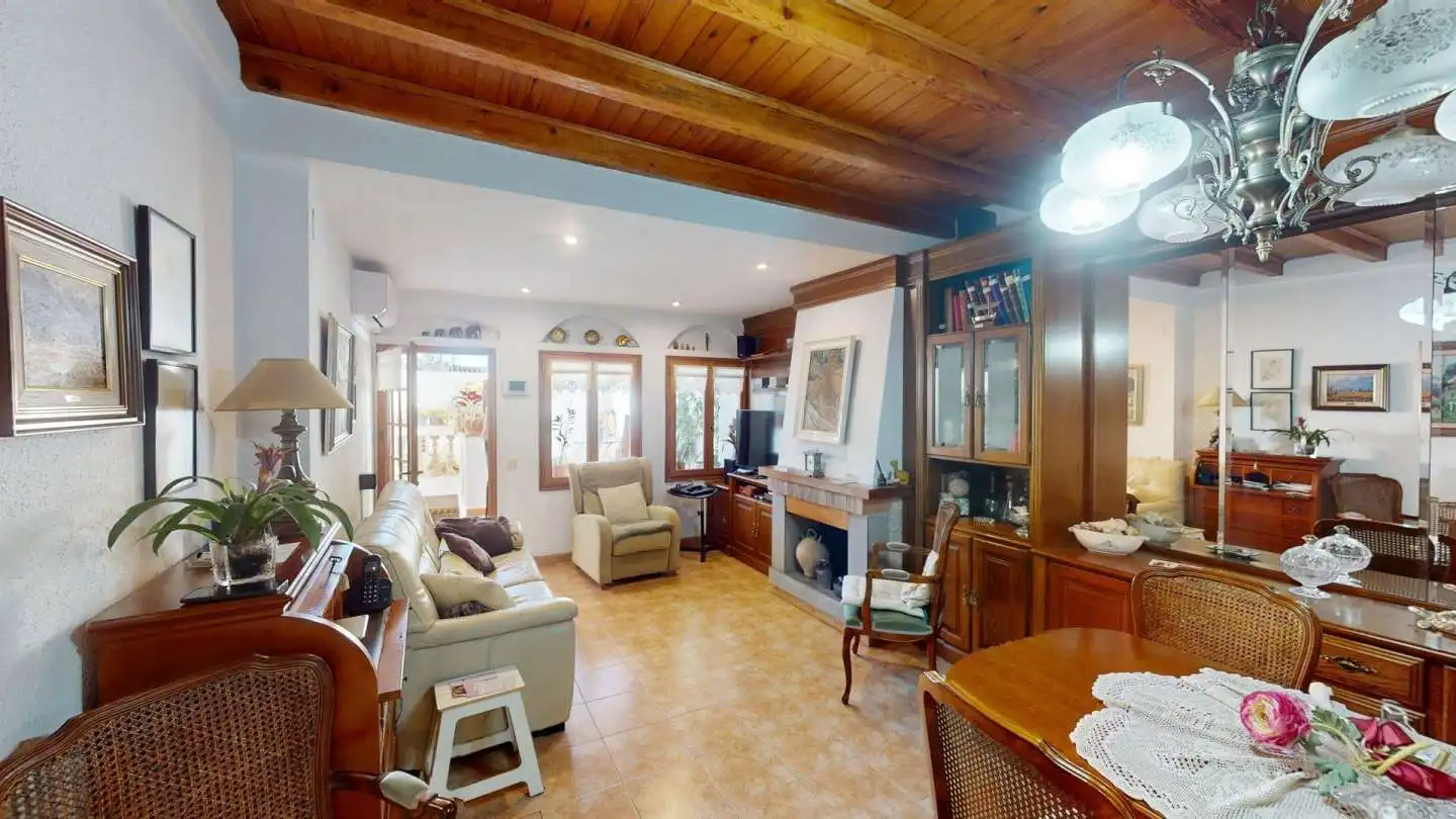 Casa adosada en venta en Centre