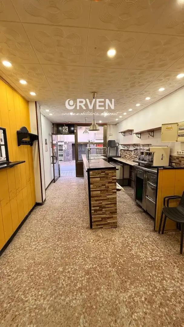Gewerbefläche zur Miete in Francesc Macià, imagen 2