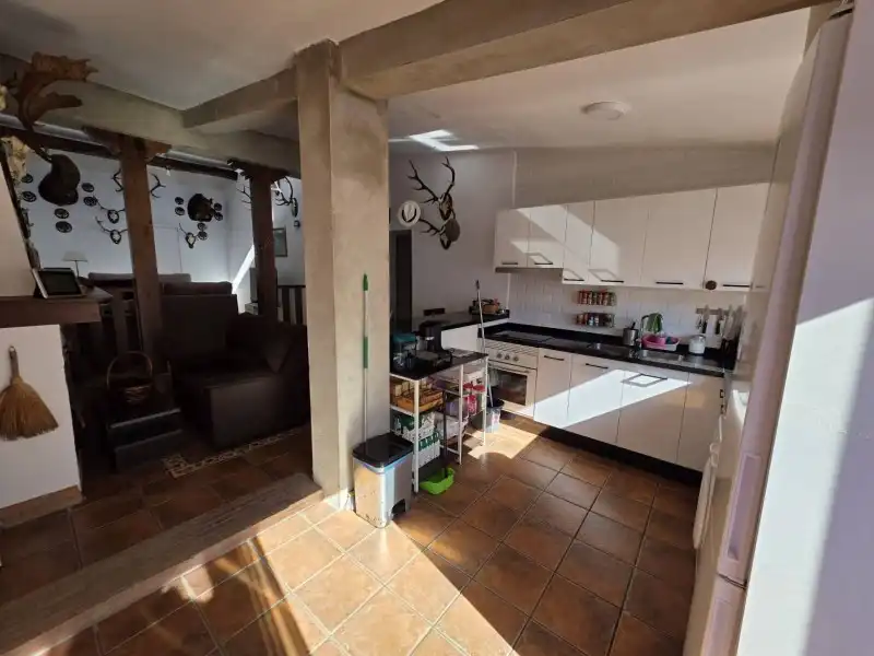 Cocina de Casa o chalet en venta en Malpartida de Plasencia con Aire acondicionado y Jardín privado