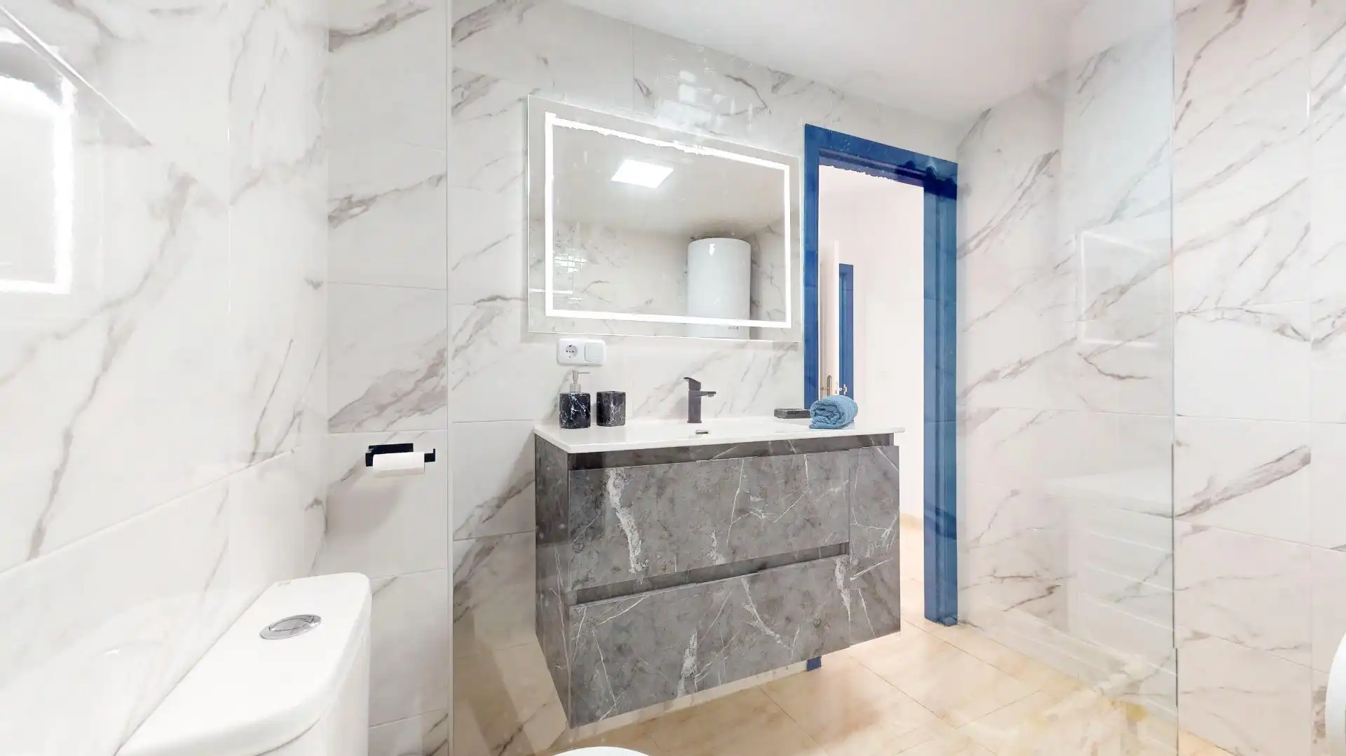 Bathroom of Flat for sale in Cuevas del Almanzora