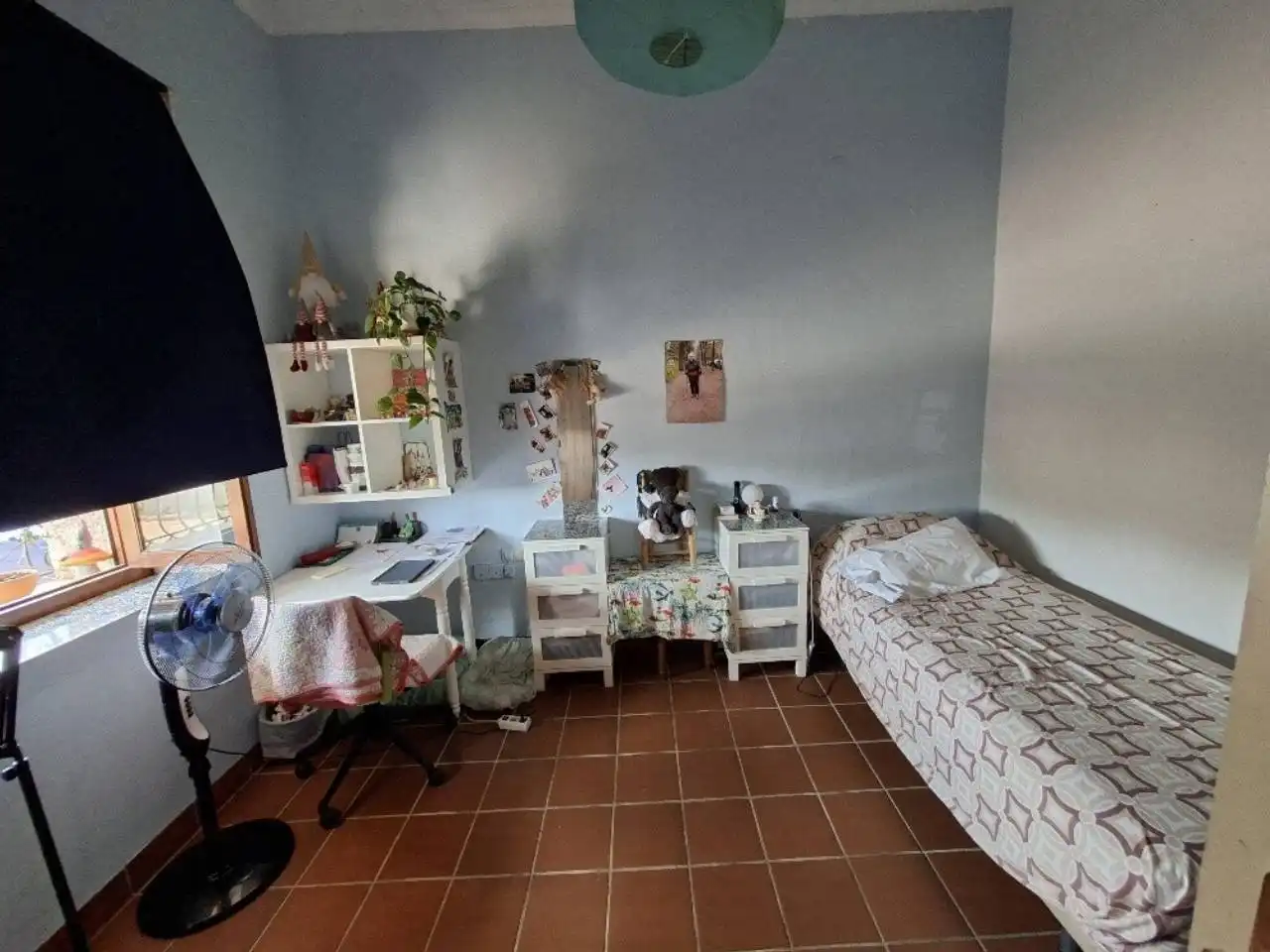 Dormitori de Casa o xalet en venda en Cartagena amb Jardí privat