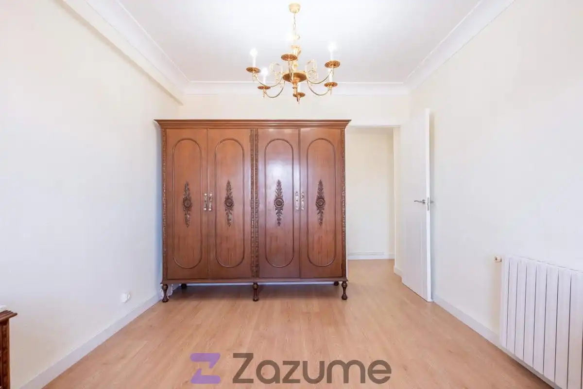 Schlafzimmer von Wohnung zur Miete in Zaragoza mit Klimaanlage, Heizung und Parkett