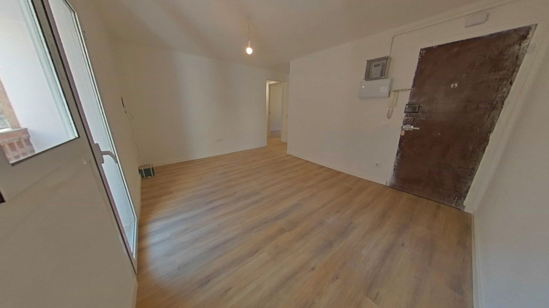 Flat for sale in L'Hospitalet de Llobregat  with Parquet flooring and Balcony