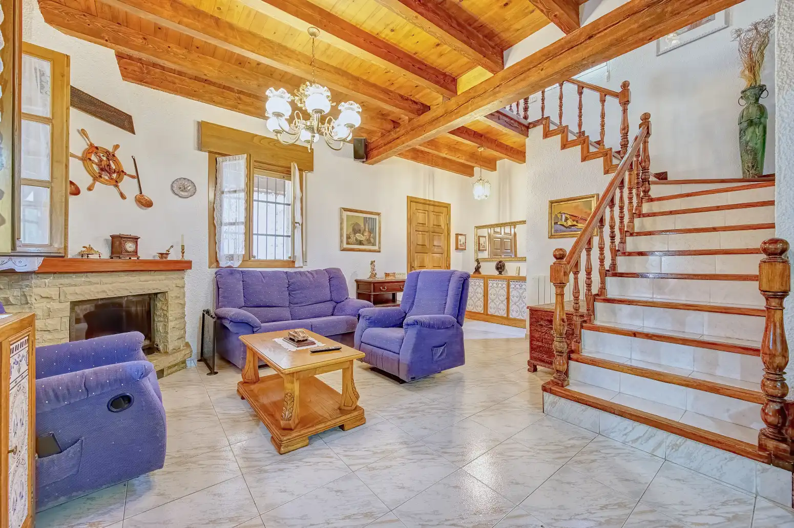 Wohnzimmer von Haus oder Chalet zum Verkauf in Aranguren mit Klimaanlage, Heizung und Privatgarten