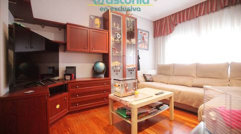 Foto 3 de Piso en venta en Fauste Kalea, Kalero - Basozelai, Basauri