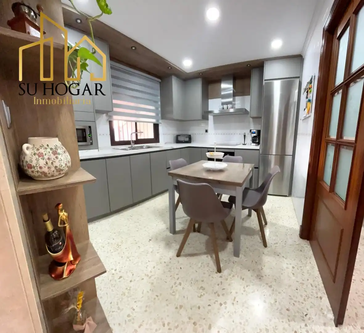 Kitchen of Attic for sale in Rota  with Air Conditioner, Private garden and Terrace