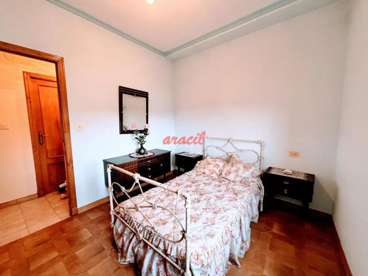 Habitación de Casa o chalet en venta en Ourense Capital  con Calefacción, Jardín privado y Terraza