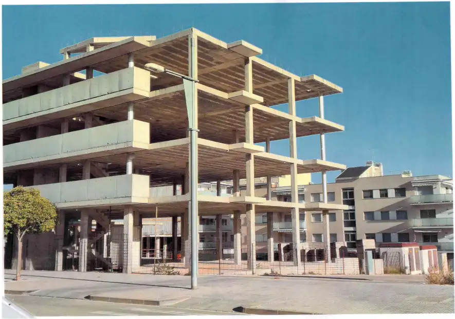 Vista exterior de Edificio en venta en La Ràpita