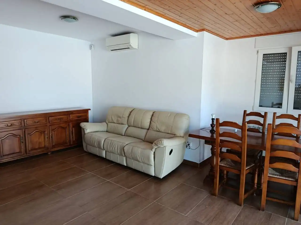 Sala d'estar de Casa o xalet en venda en Vinaròs amb Aire condicionat, Calefacció i Jardí privat