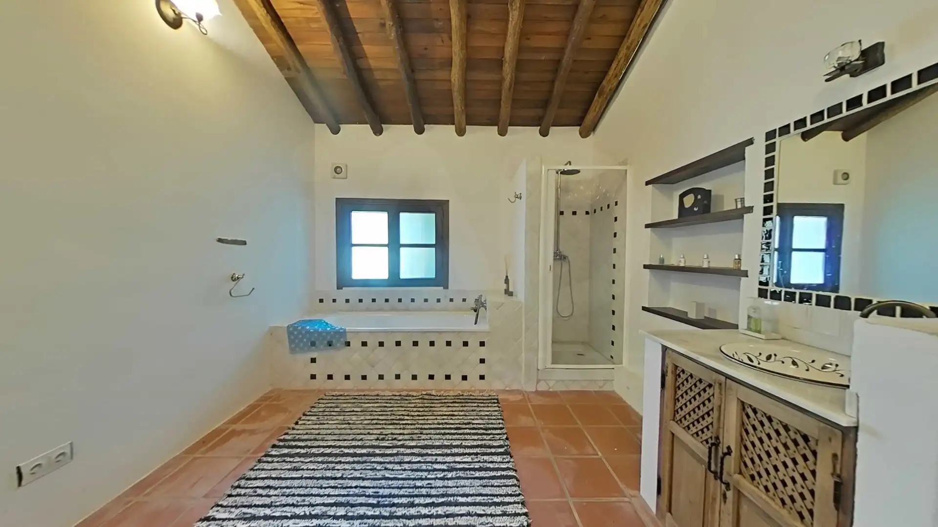 Baño de Casa o chalet en venta en Cortes de la Frontera con Aire acondicionado, Calefacción y Terraza