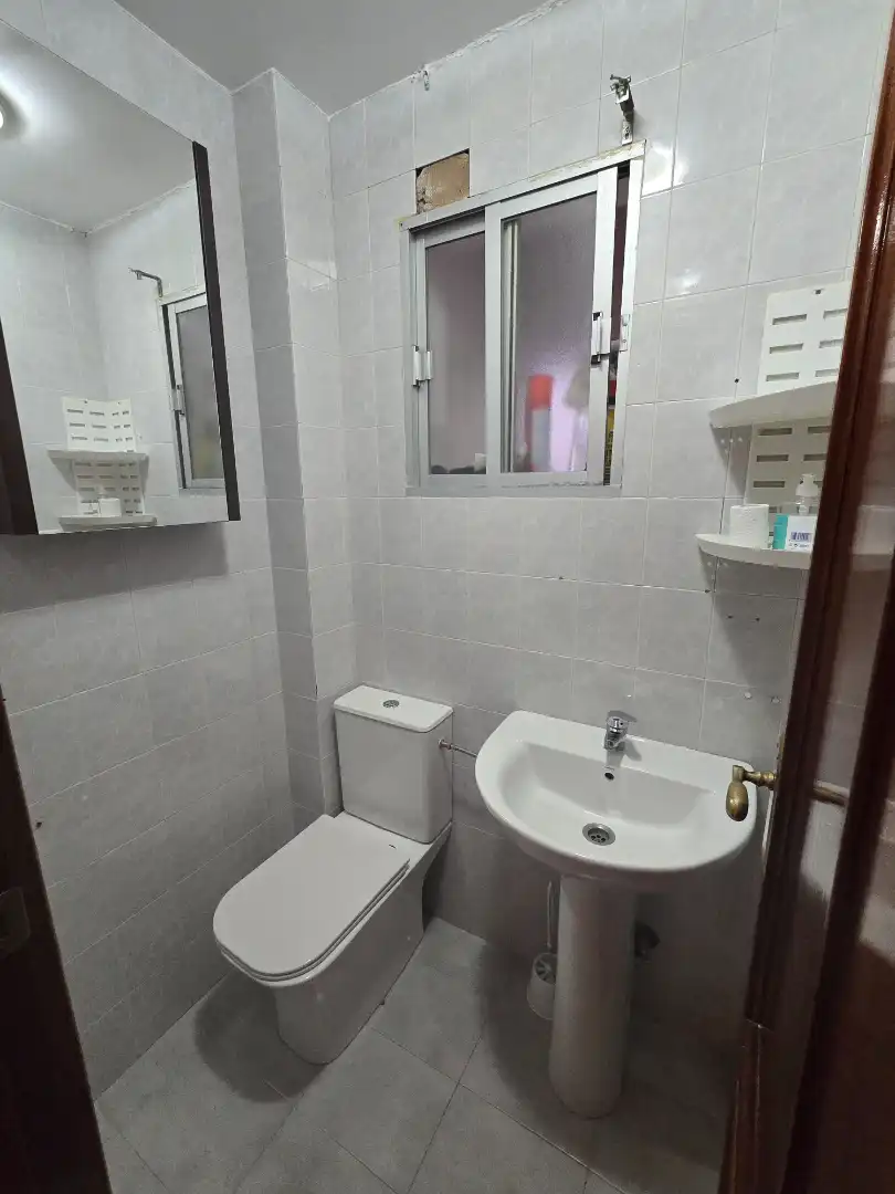 Bany de Pis en venda en Jaén amb Aire condicionat, Moblat i Forn