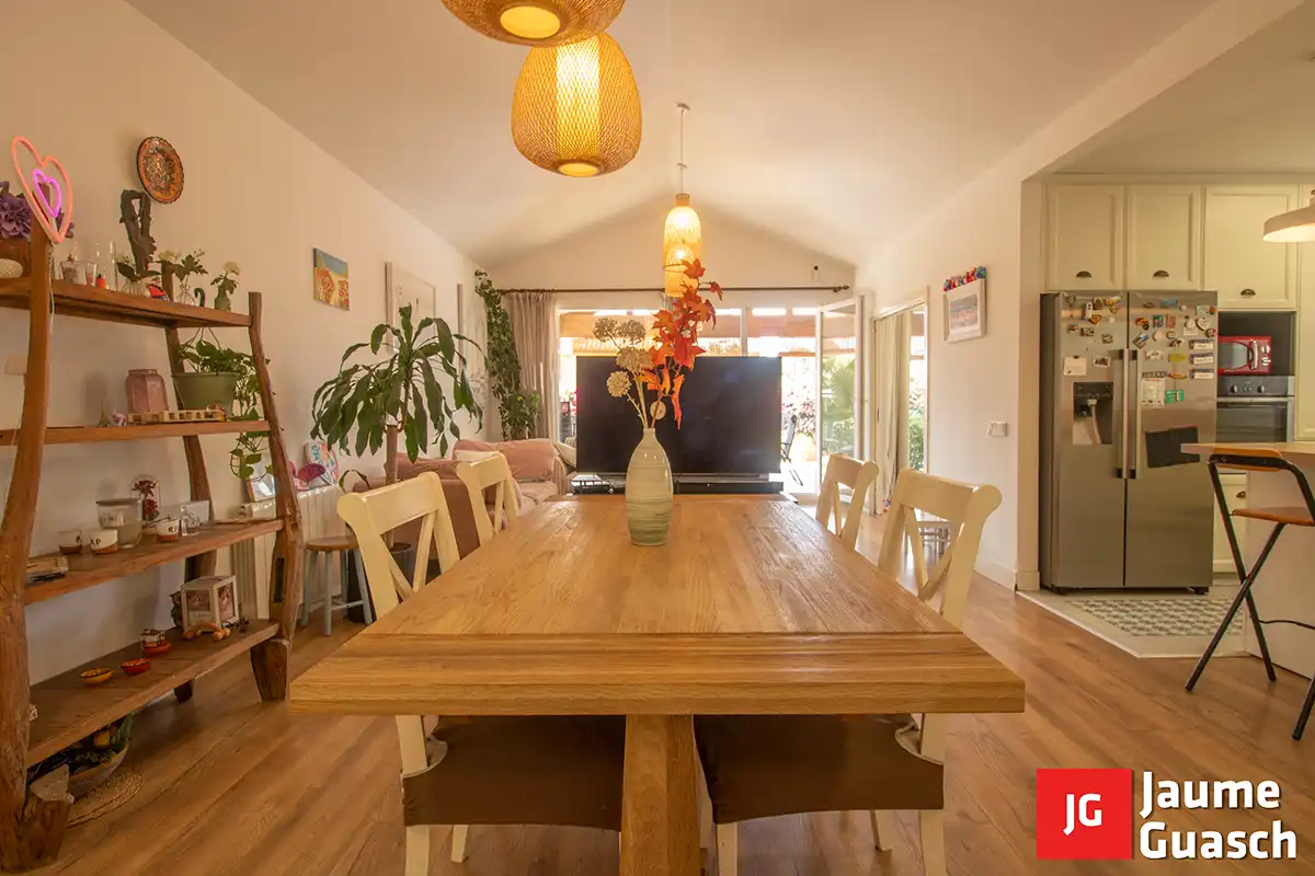 Comedor de Casa o chalet en venta en El Vendrell con Aire acondicionado, Calefacción y Jardín privado