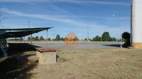 Edificio en Carretera Asturias Garrafe de Torio