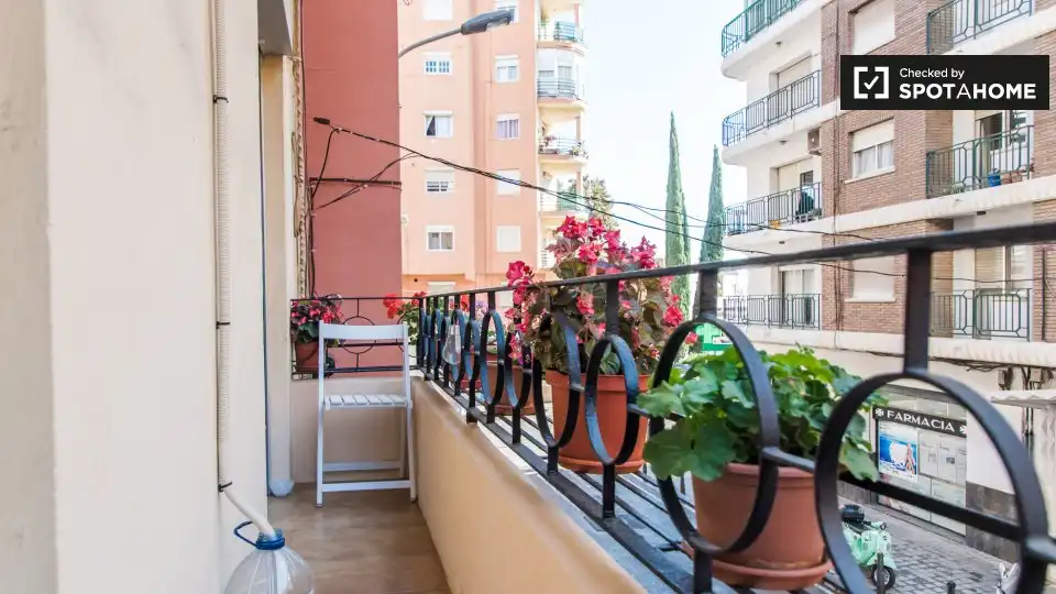 Balcony of Flat for rent in Valencia  with Air Conditioner, Heating and Furnished