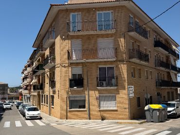 Appartamento con balcone in vendita a Centre