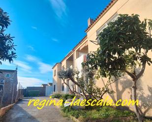 Exterior view of Single-family semi-detached for sale in Bellcaire d'Empordà  with Heating, Storage room and Furnished