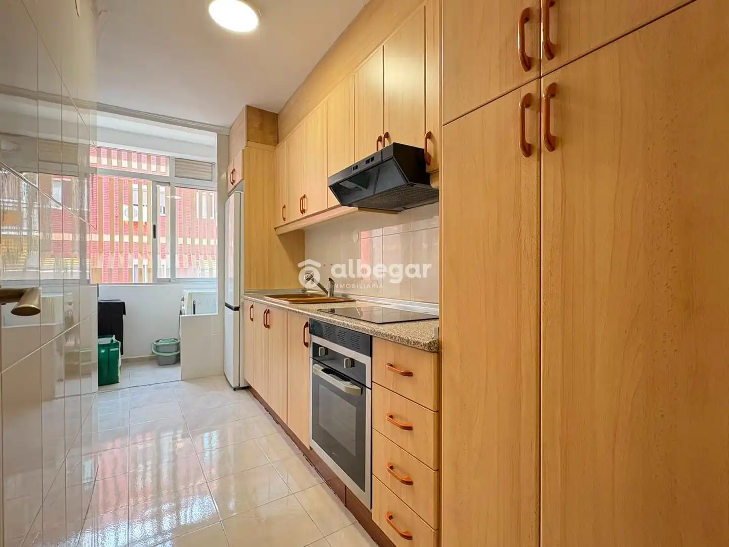 Vista exterior de Piso en venta en Quart de Poblet con Aire acondicionado y Amueblado