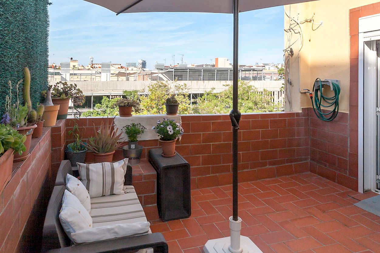 Àtic en venda a Passatge de Massaguer, El Poblenou