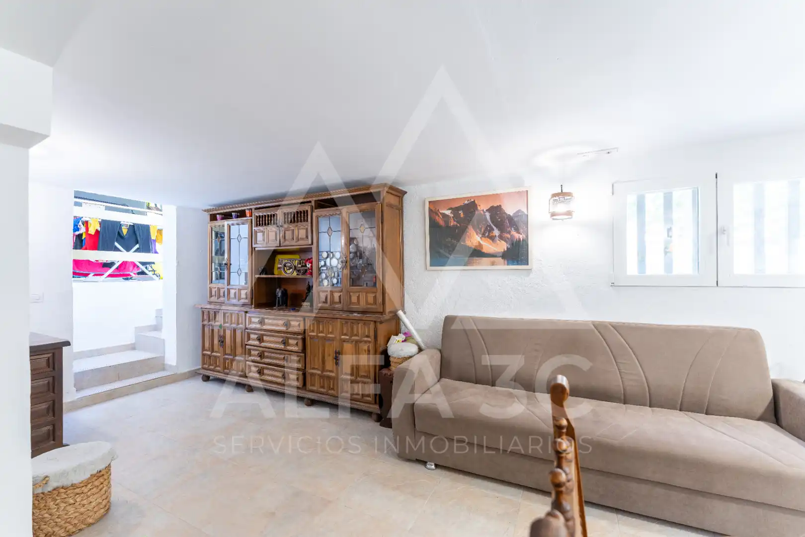Sala d'estar de Casa adosada en venda en Pedrezuela amb Jardí privat, Terrassa i Traster
