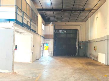 Industrial building to rent in Polinyà