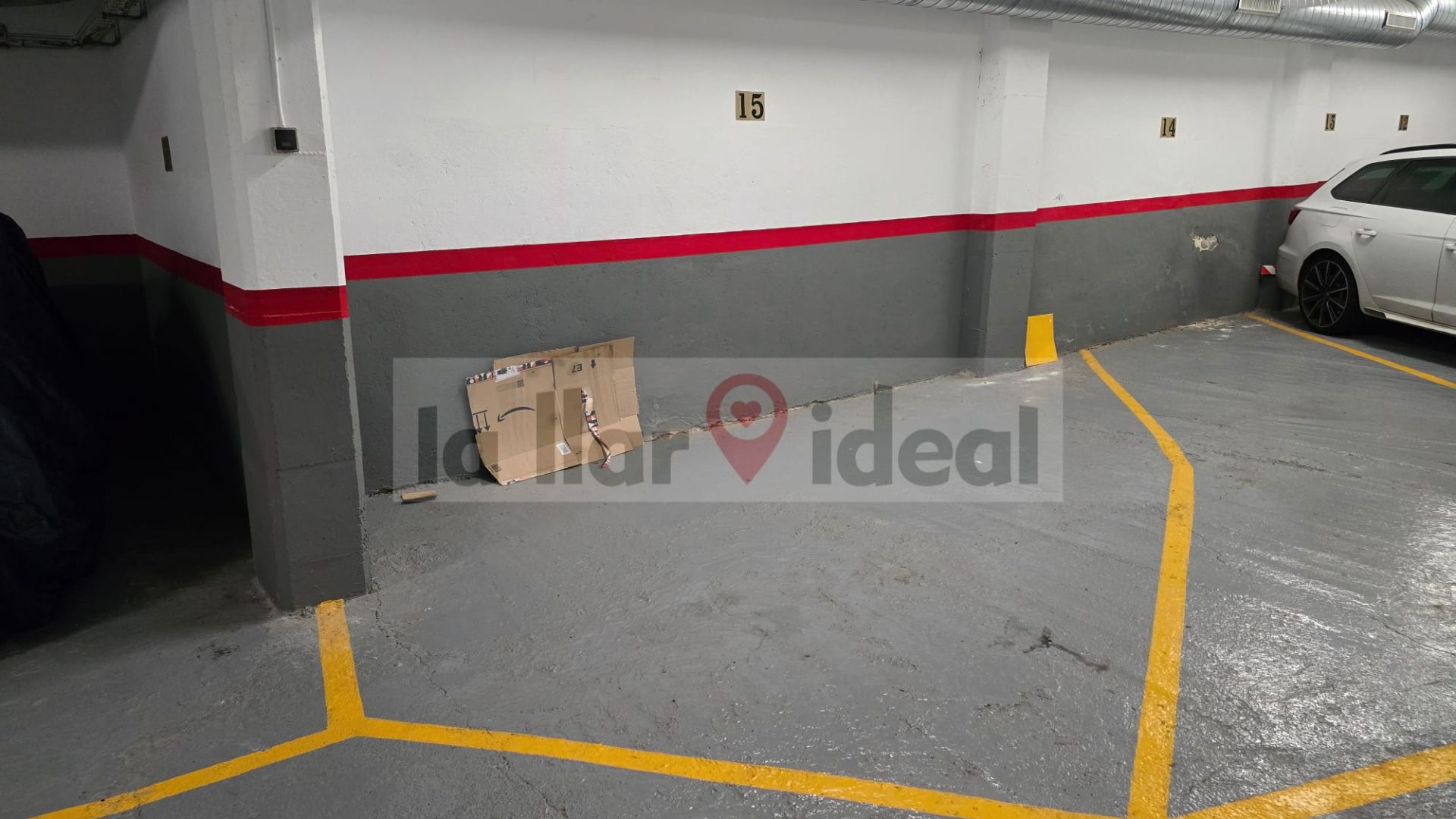 Garage to rent in Sant Esteve Sesrovires