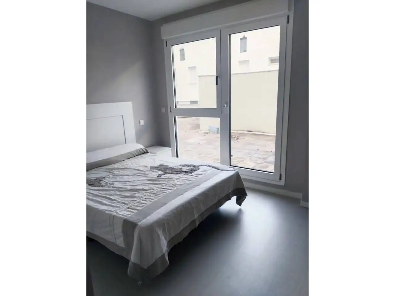 Schlafzimmer von Wohnungen zur Miete in Burgos mit Klimaanlage und Möbliert