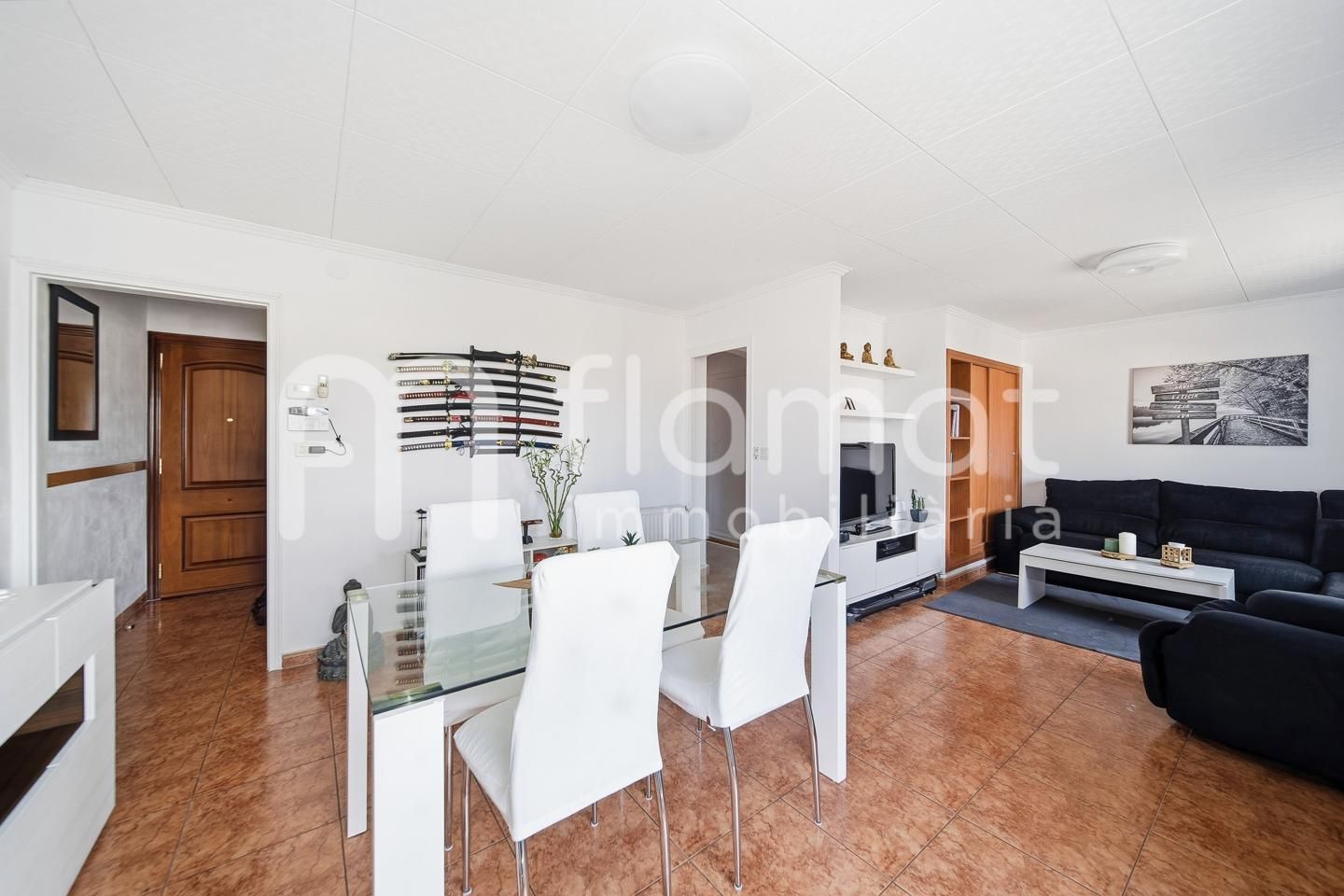 Dining room of Flat for sale in Figueres  with Air Conditioner, Heating and Terrace