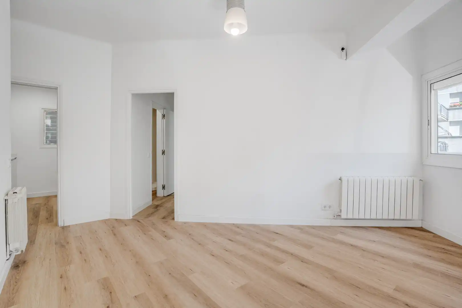 Habitación de Piso en venta en Barcelona con Calefacción, Parquet y Horno