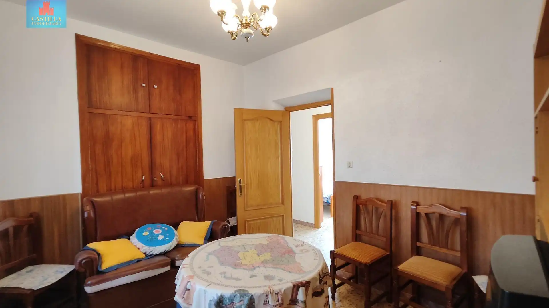 Menjador de Casa o xalet en venda en Bercial de Zapardiel amb Calefacció, Terrassa i Traster