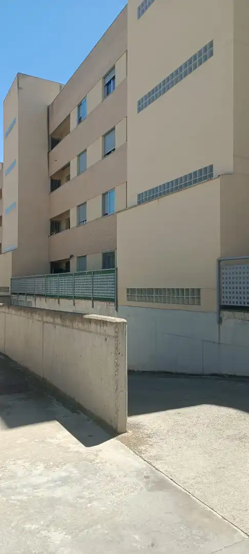 Außenansicht von Wohnung zum Verkauf in Zuera mit Heizung, Möbliert und Ofen