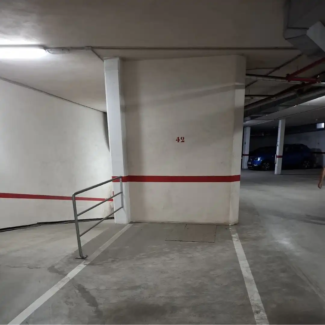 Parcheggio in affitto a Fene