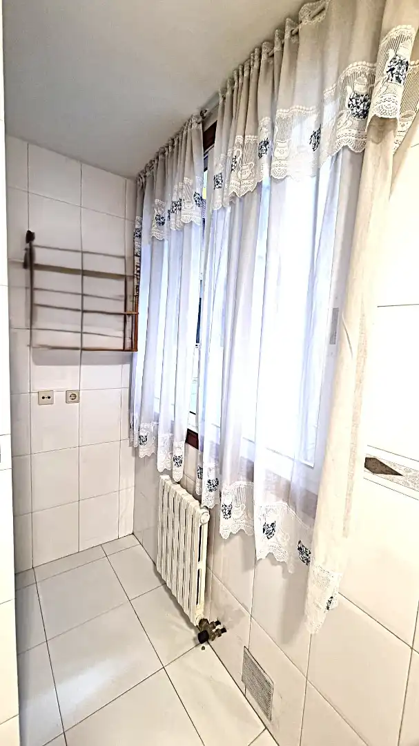 Bedroom of Flat for sale in Vigo   with Parquet flooring and Storage room